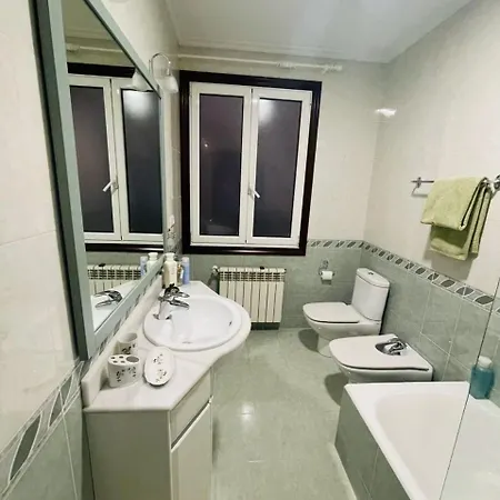 Amplio Y Centrico Piso Senorial 公寓