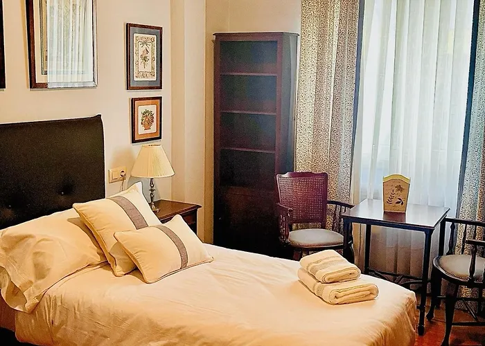 Amplio Y Centrico Piso Senorial