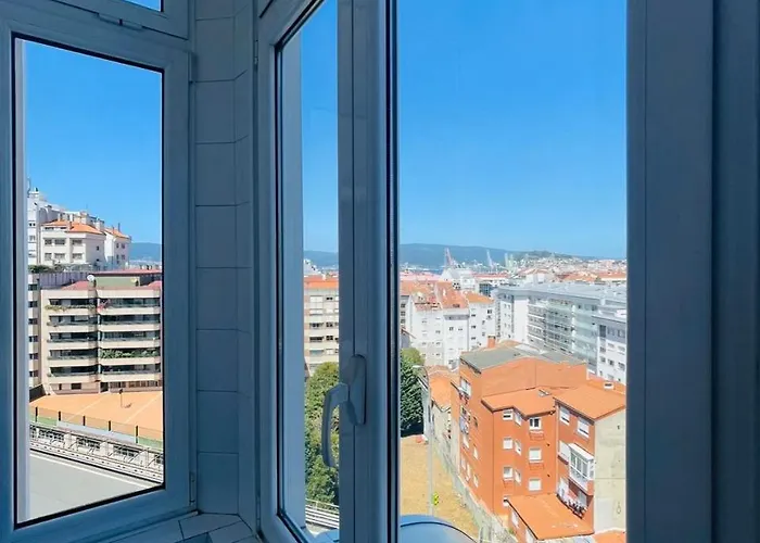 Daire Amplio Y Centrico Piso Senorial Vigo